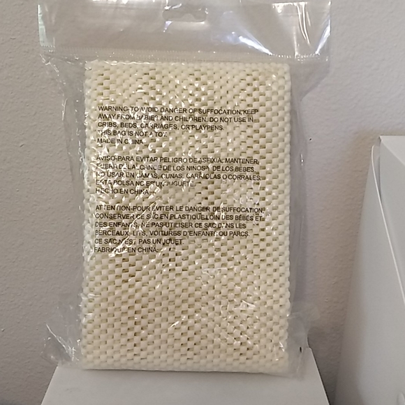 Mohawk Home Non-Slip Rug Pad Fit Rug Up To 2' x 3' - Picture 4 of 6